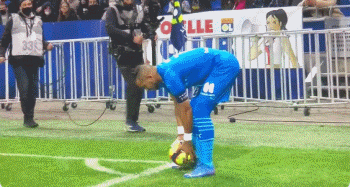 阿莫林：球队防守端需更加注意；库尼亚需要提高进球效率（阿莫林：防守细节需加强，库尼亚亟待提升得分效率）