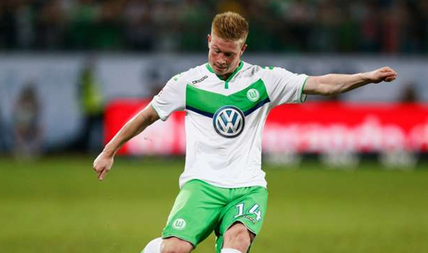 马德兴：中国足球受冷遇因成绩没突破，地方超火爆是大众怒其不争（马德兴：中国足球因成绩停滞遭冷落，地方热度背后是公众对其不争气的怒火）