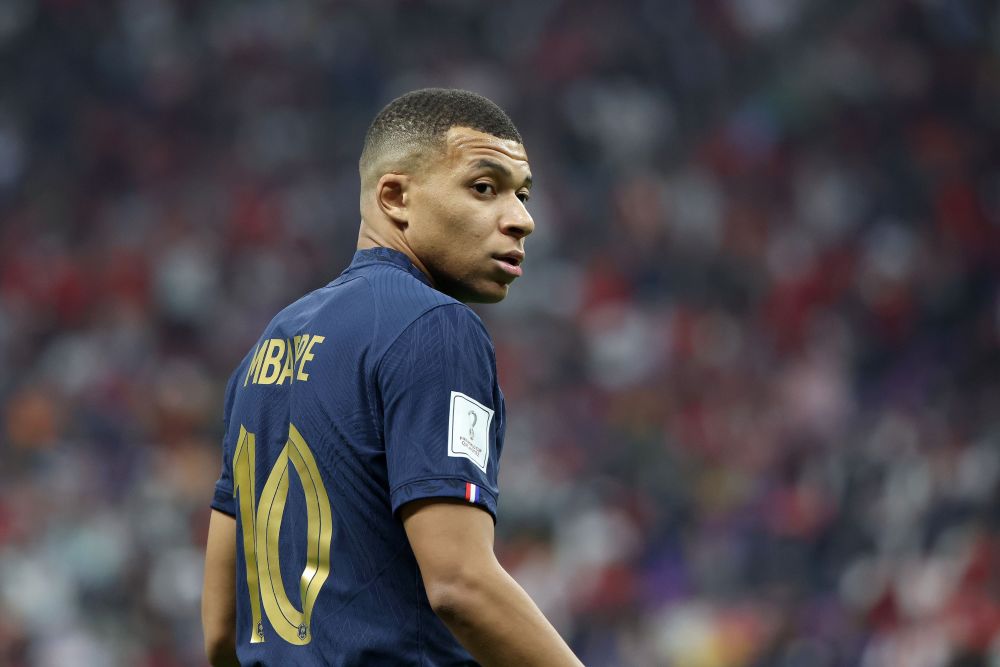 沃尔夫斯堡vs弗赖堡：埃里克森、马耶尔首发，金特尔、霍勒出战（沃尔夫斯堡对阵弗赖堡：埃里克森、马耶尔首发，金特尔、霍勒披挂上阵）